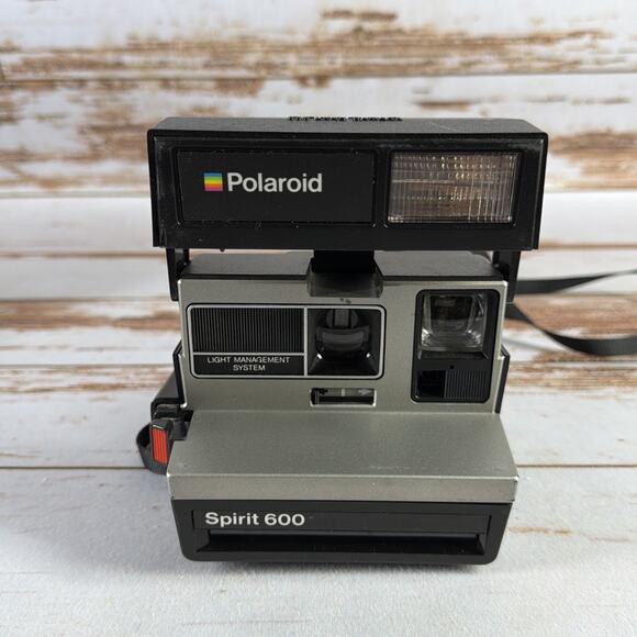 Vintage Polaroid Spirit 600 Instant Camera Strap Loop Damaged Pre-owned - Picture 1 of 6